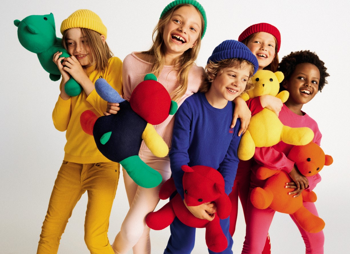 Uno Sguardo A Colori Sul Futuro La Nuova Campagna Pubblicitaria Firmata Benetton Lavigne It